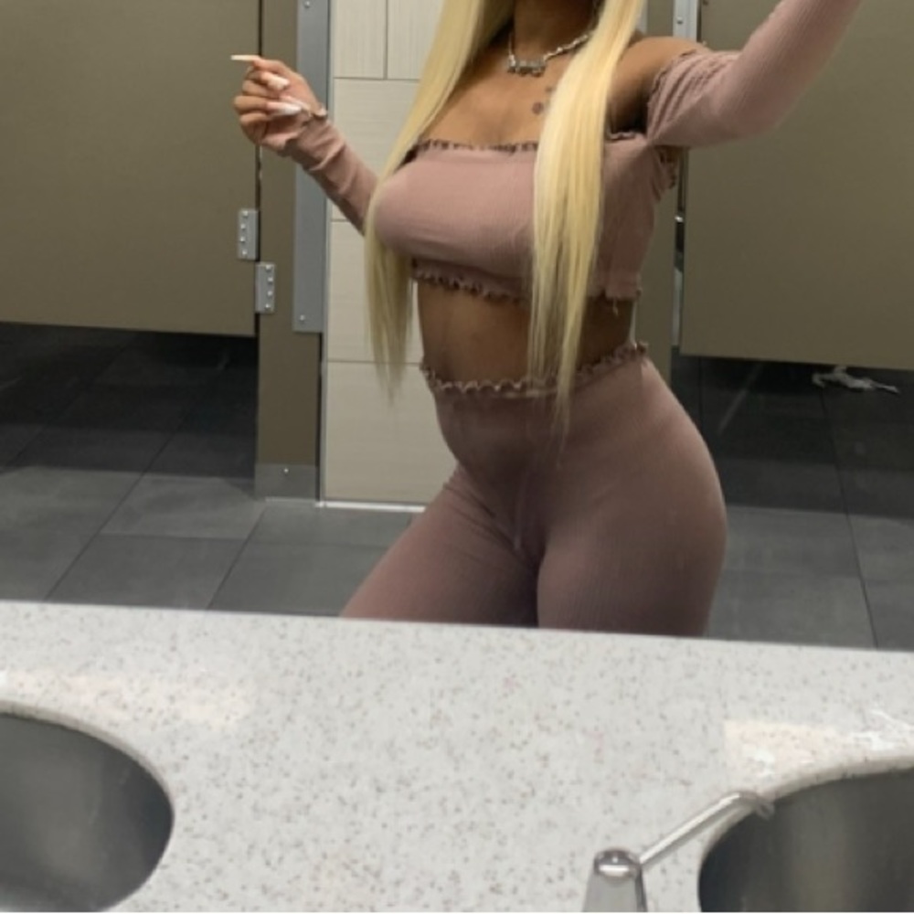 Fashion nova set - Picture 8 of 9